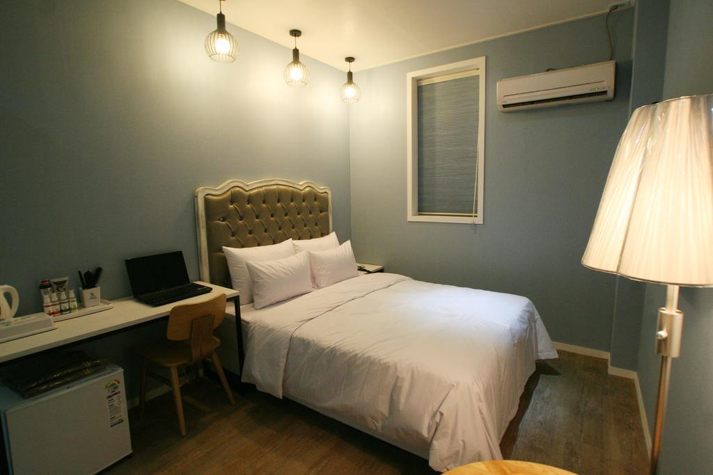 Vvalt Hotel Seoul Room photo