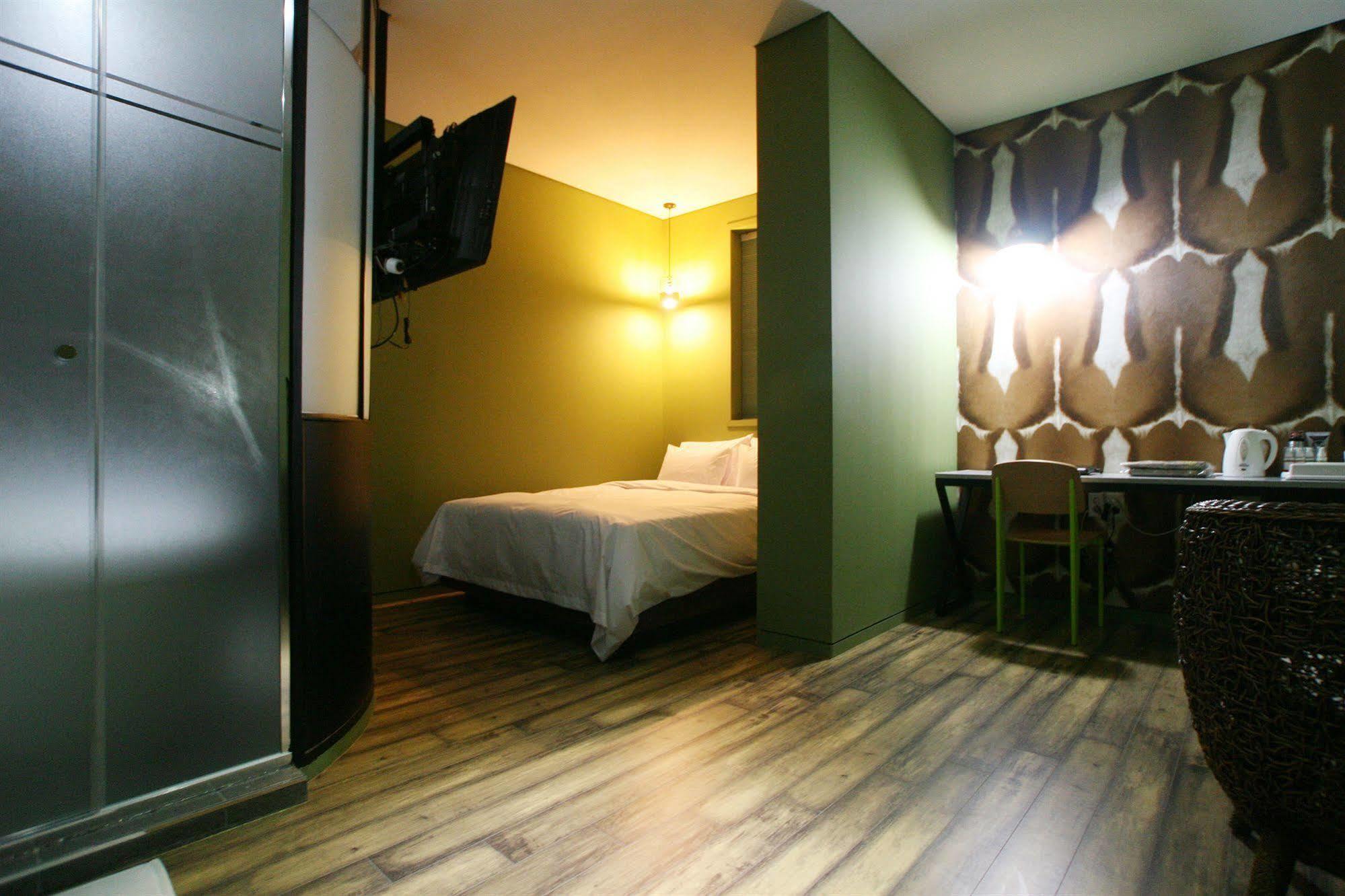 Vvalt Hotel Seoul Exterior photo