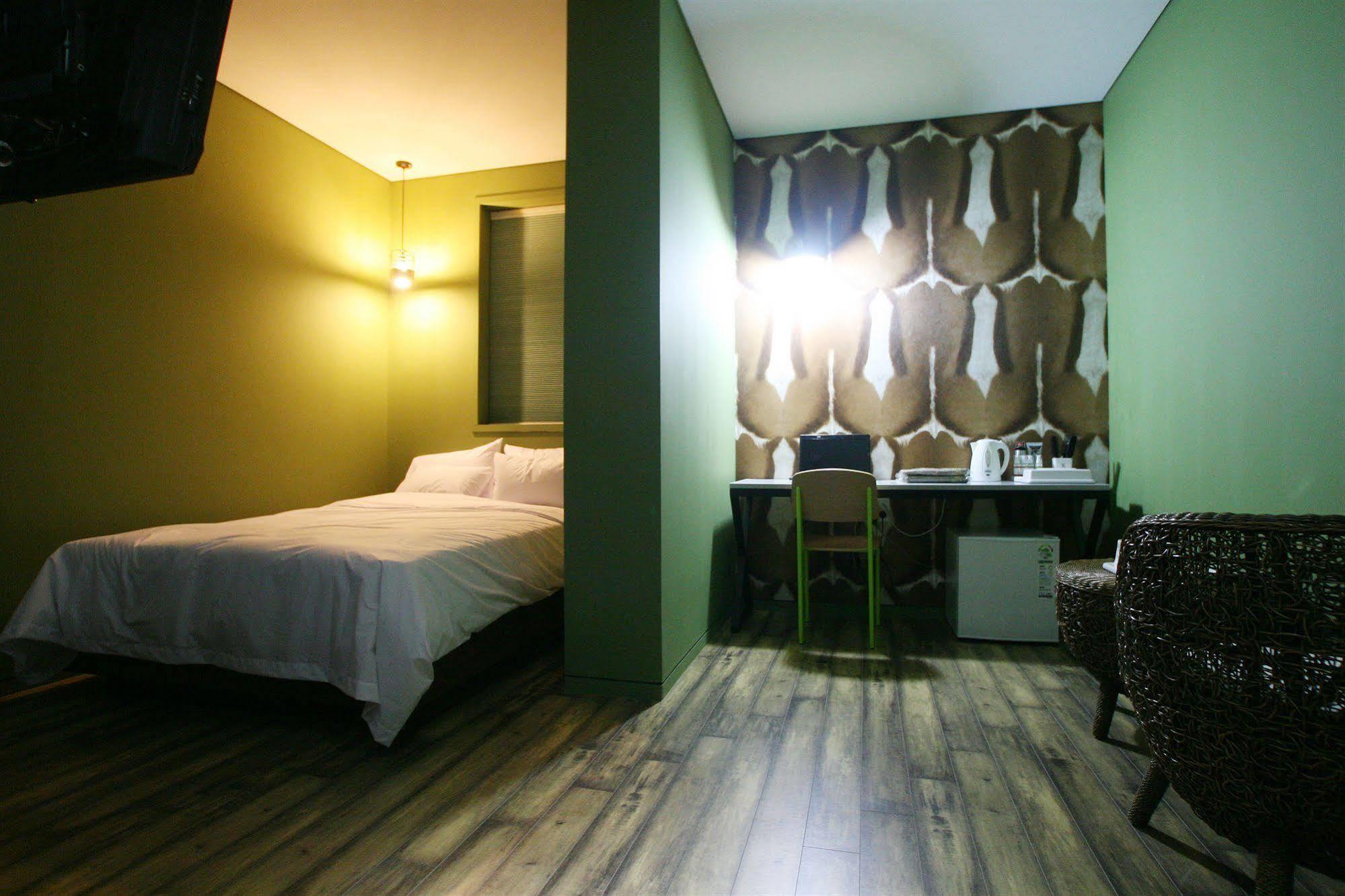 Vvalt Hotel Seoul Exterior photo
